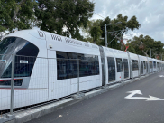  فيديو: اطلاق تجريبي آخر للقطار الخفيف في مدينة يافا 